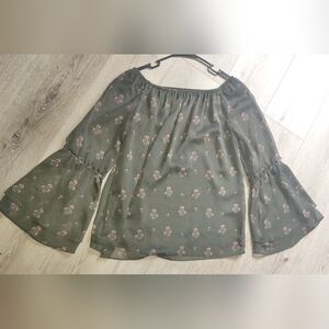 White House Black Market Pink Ruffled 3/4 Sleeve Blouse